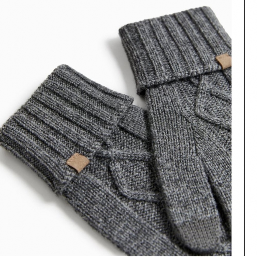 NWT ZARA GEOMETRIC PRINT JACQUARD GLOVES GREY